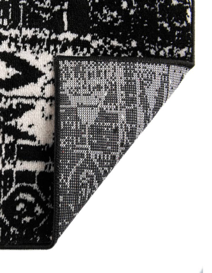 Detail image of 7' 9 x 10' Alexis Rug