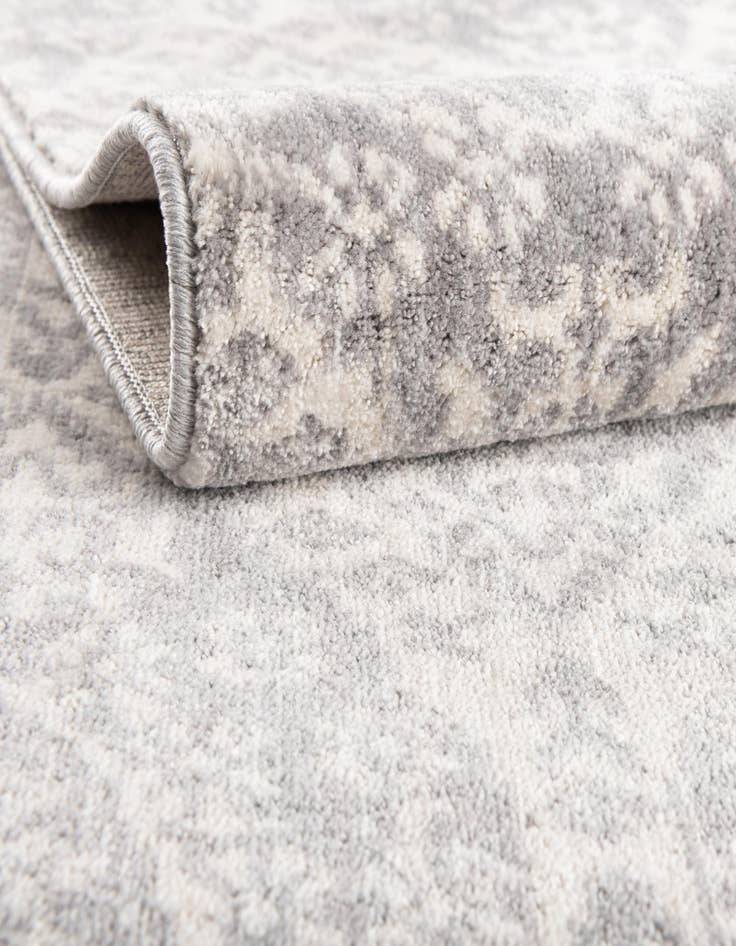 Detail image of 4' x 6' Alexis Rug