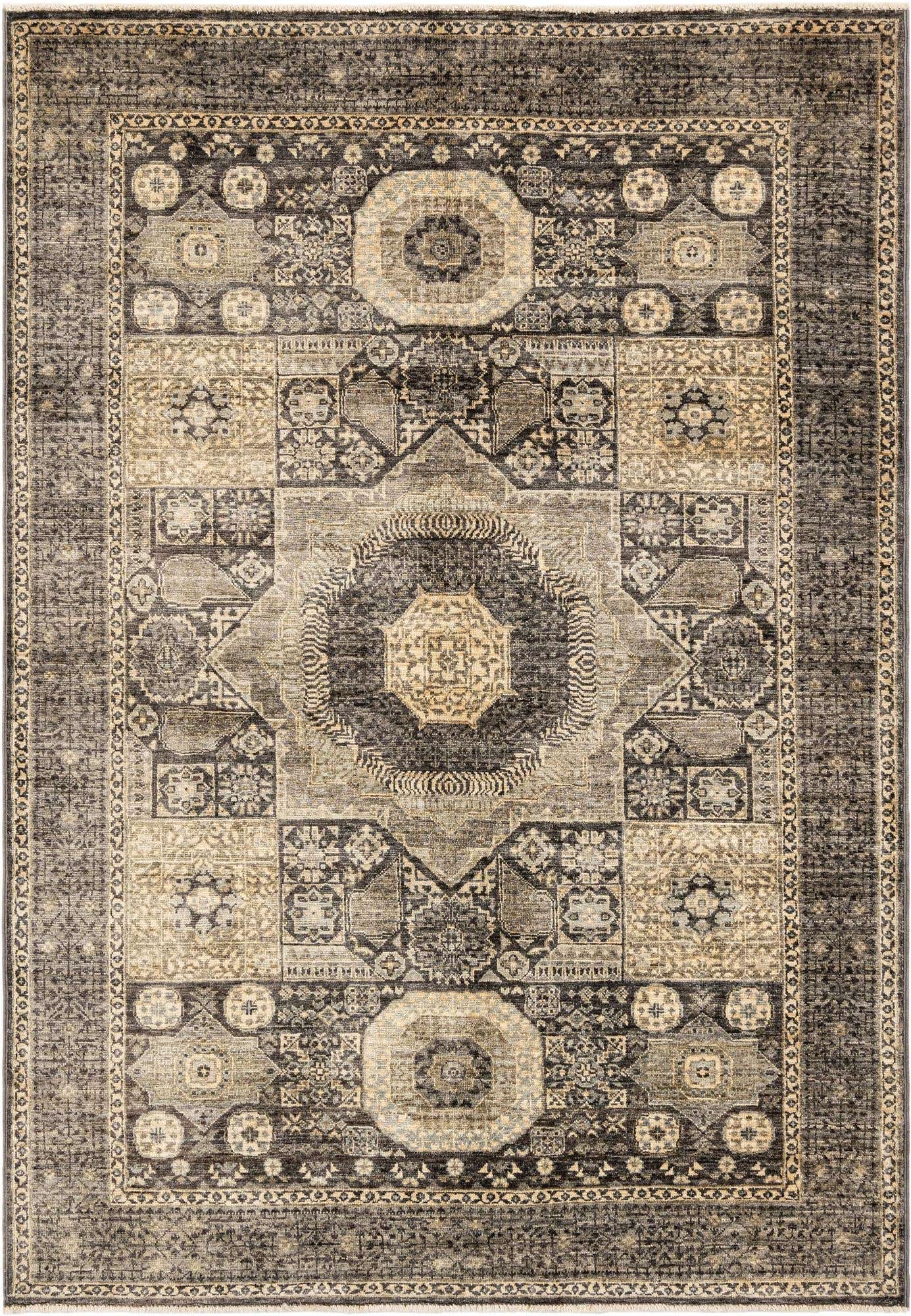 3' 11 x 5' 9 Hand Knotted Amina Rug