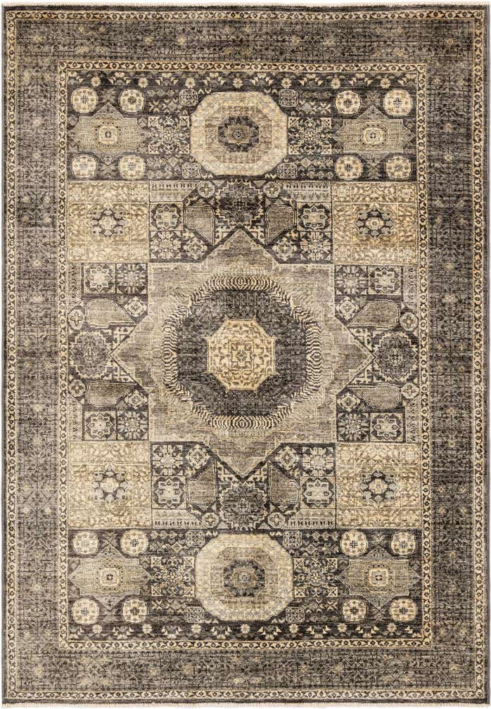 3' 11 x 5' 9 Hand Knotted Amina Rug