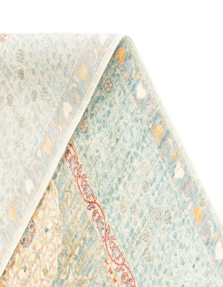 Detail image of 8' 6 x 9' 1 Hand Knotted Amina Rug