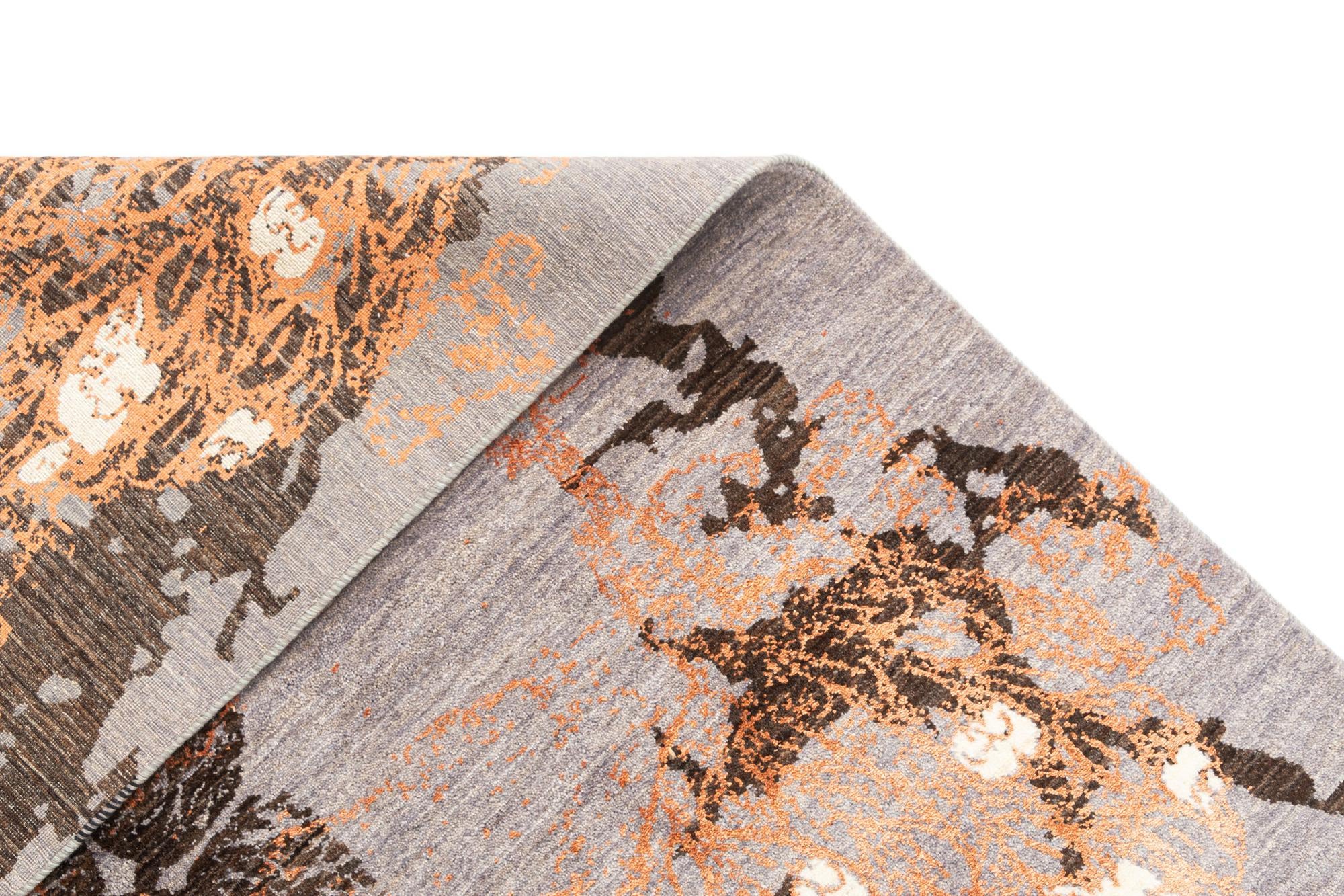 5' 5 x 7' 7 Hand Knotted Anar Rug