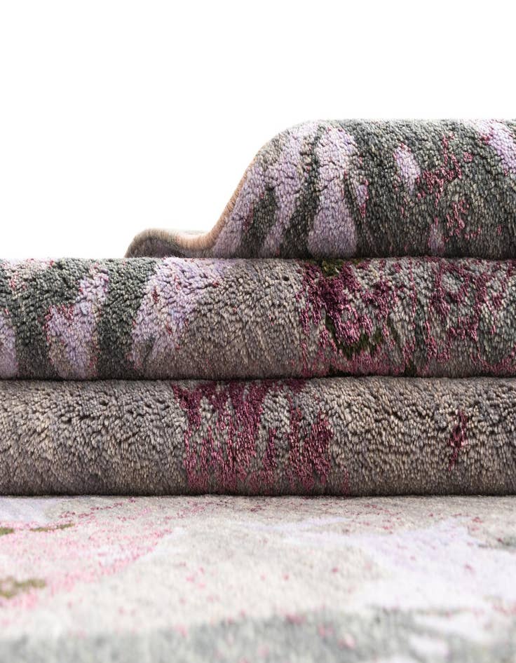 Detail image of 5' 5 x 7' 10  Hand Knotted Anar Rug