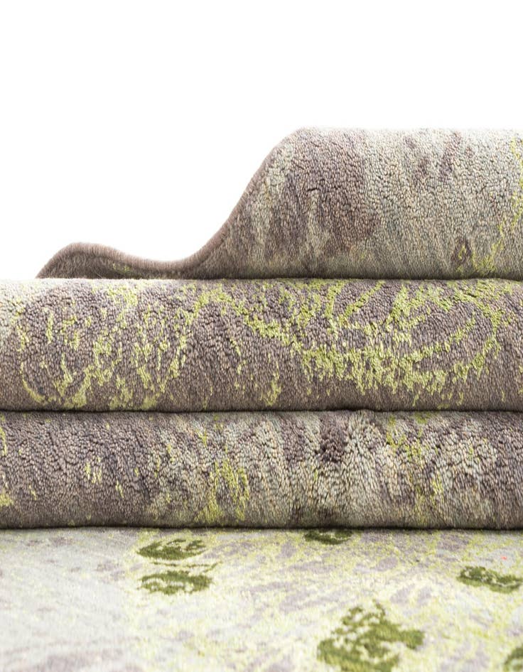 Detail image of 5' 3 x 7' 10 Hand Knotted Anar Rug