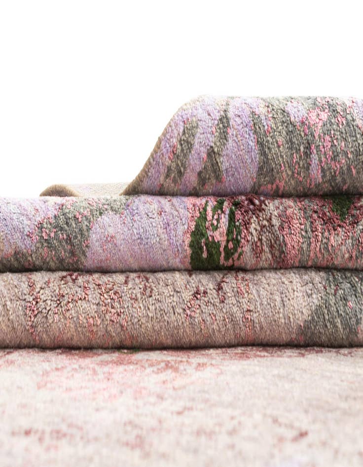 Detail image of 6' 4 x 10' Hand Knotted Anar Rug