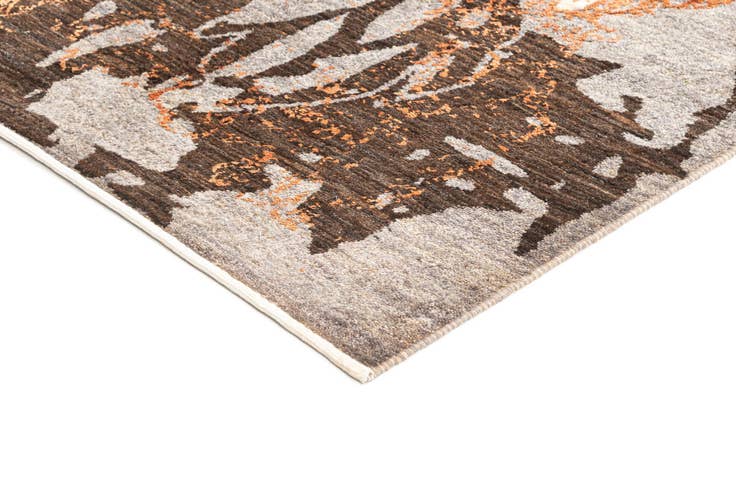 Detail image of 6' 6 x 9' 11 Hand Knotted Anar Rug