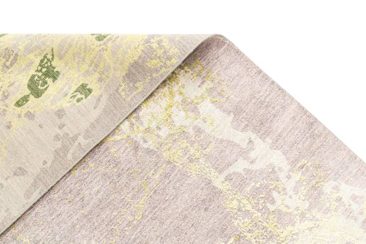 Detail image of 6' 6 x 9' 10 Hand Knotted Anar Rug