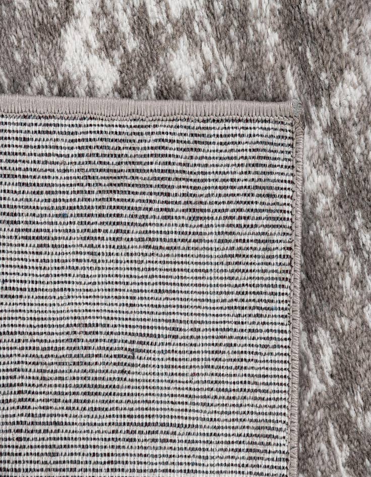 Detail image of 5' x 7' Angelica Rug