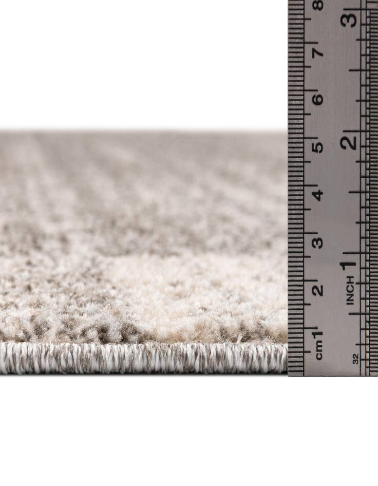 Detail image of 5' x 8' Angelica Rug