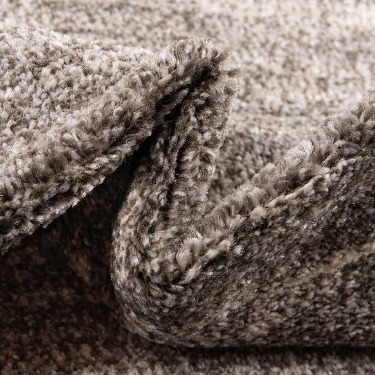 Detail image of 5' x 8' Angelica Rug