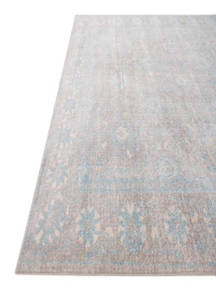 4' 10 x 8' Aqua Rug