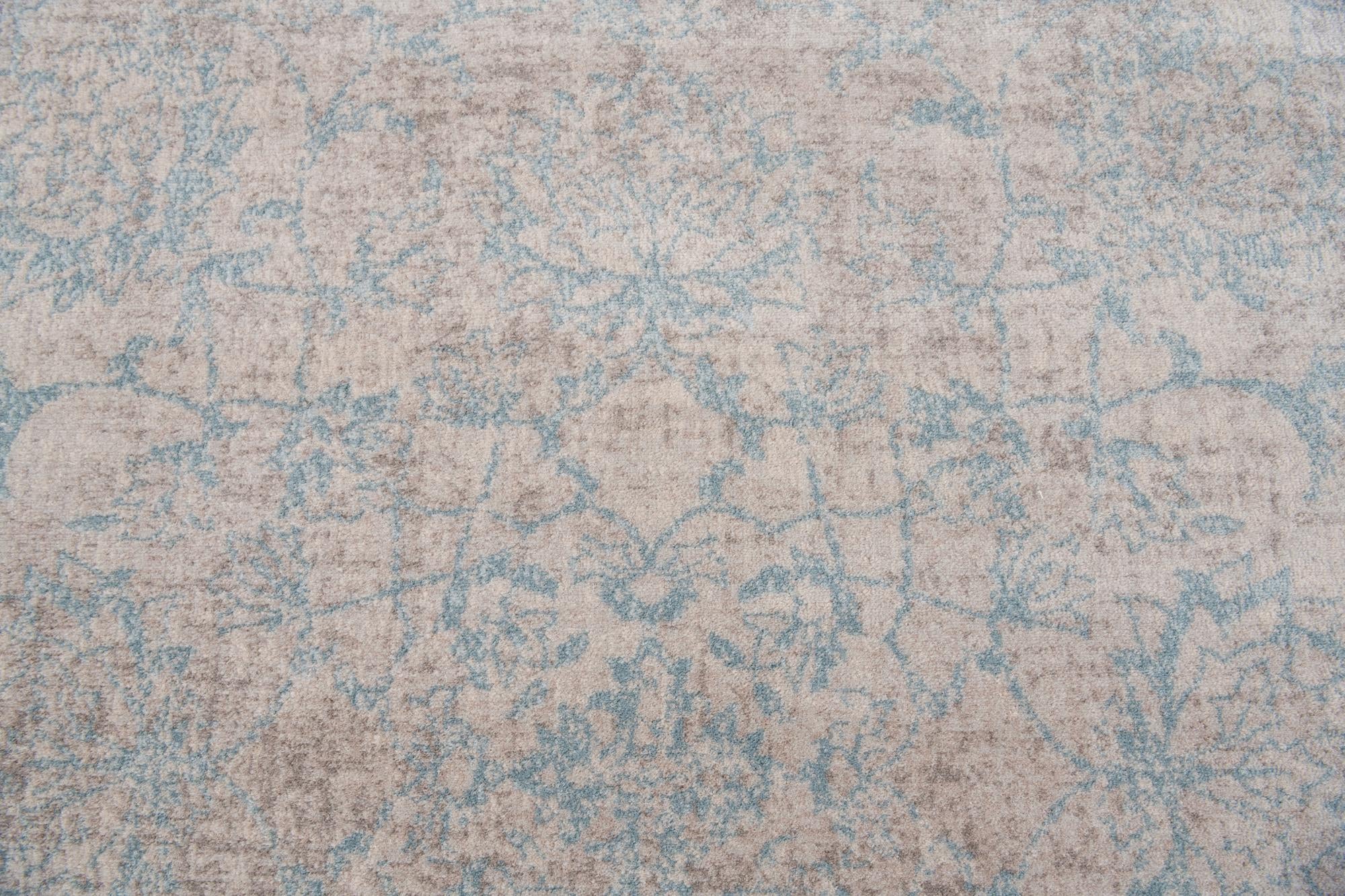 4' 10 x 8' Aqua Rug
