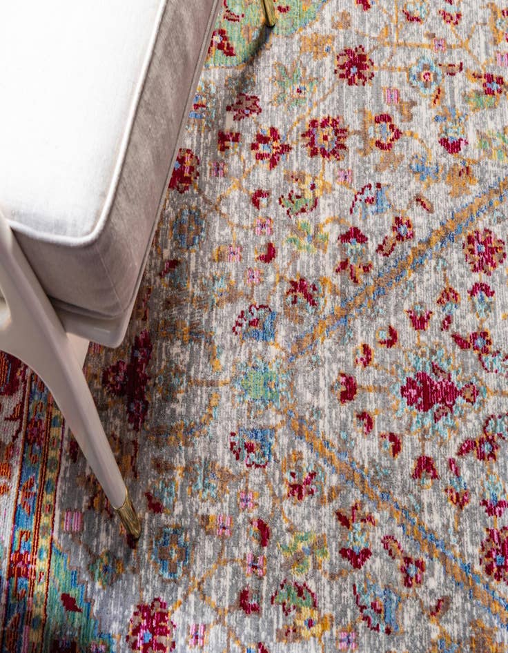 Detail image of 6' x 9' Aqua Rug