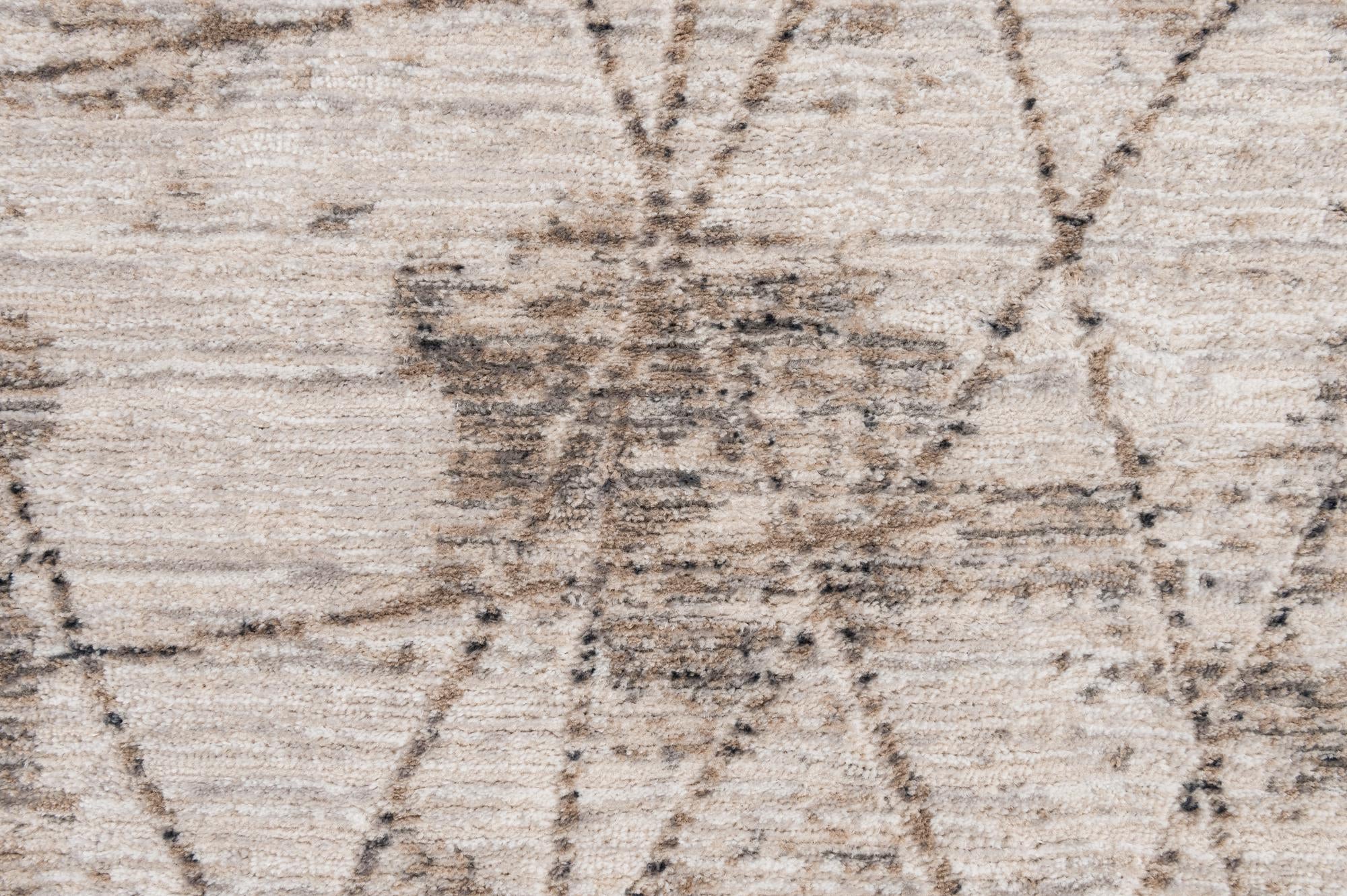5' 2 x 7' 9 Aramis Rug