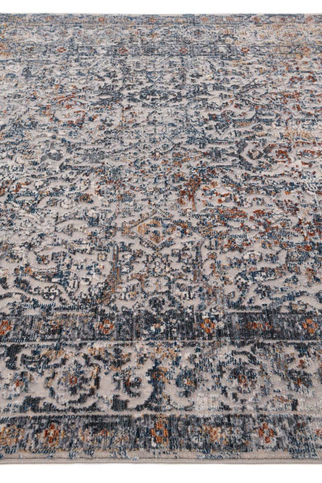 Detail image of 5' 3 x 7' 3 Arcadia Rug