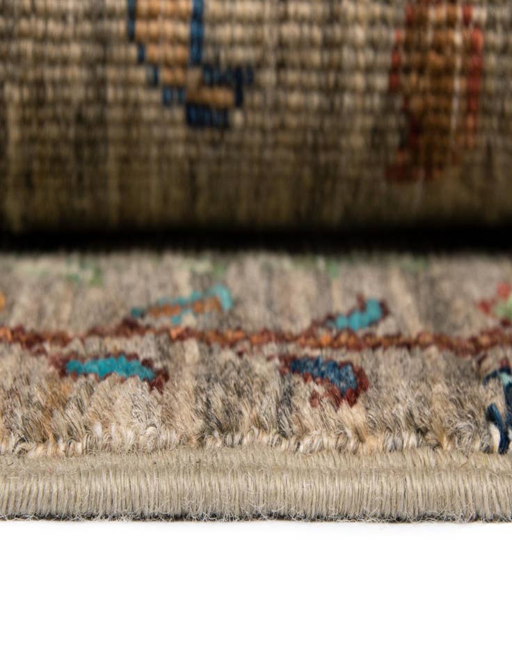 Detail image of 5' 8 x 7' 7 Ariana Wool Rug