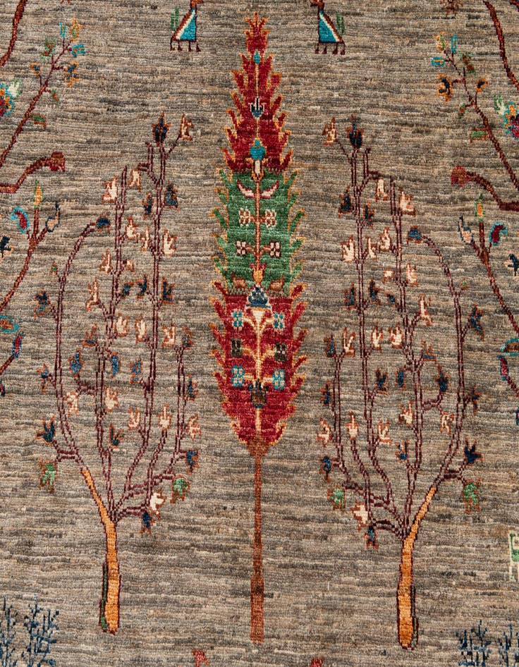 Detail image of 5' 8 x 7' 7 Hand Knotted Ariana Ziegler Rug