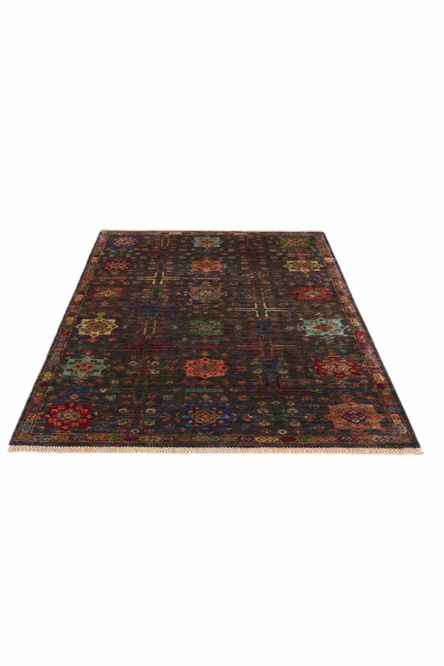 Detail image of 4' x 6' Hand Knotted Ariana Ziegler Rug