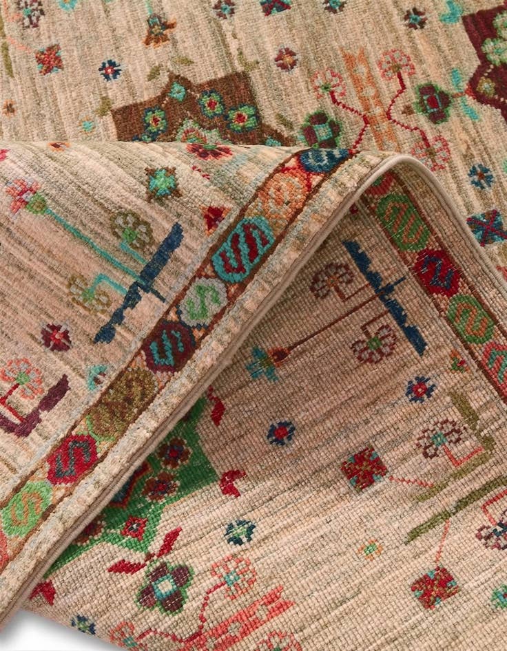 Detail image of 3' 5 x 4' 10 Hand Knotted Ariana Ziegler Rug
