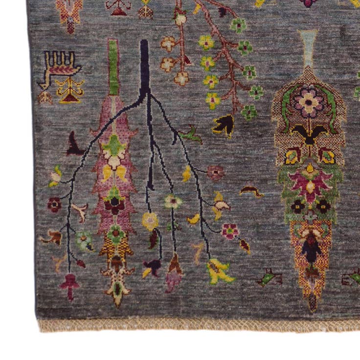 Detail image of 4' 2 x 6' 2 Hand Knotted Ariana Ziegler Rug