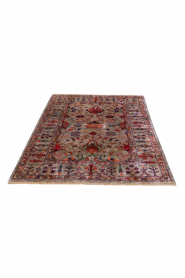Detail image of 4' 1 x 6' 1 Hand Knotted Ariana Ziegler Rug