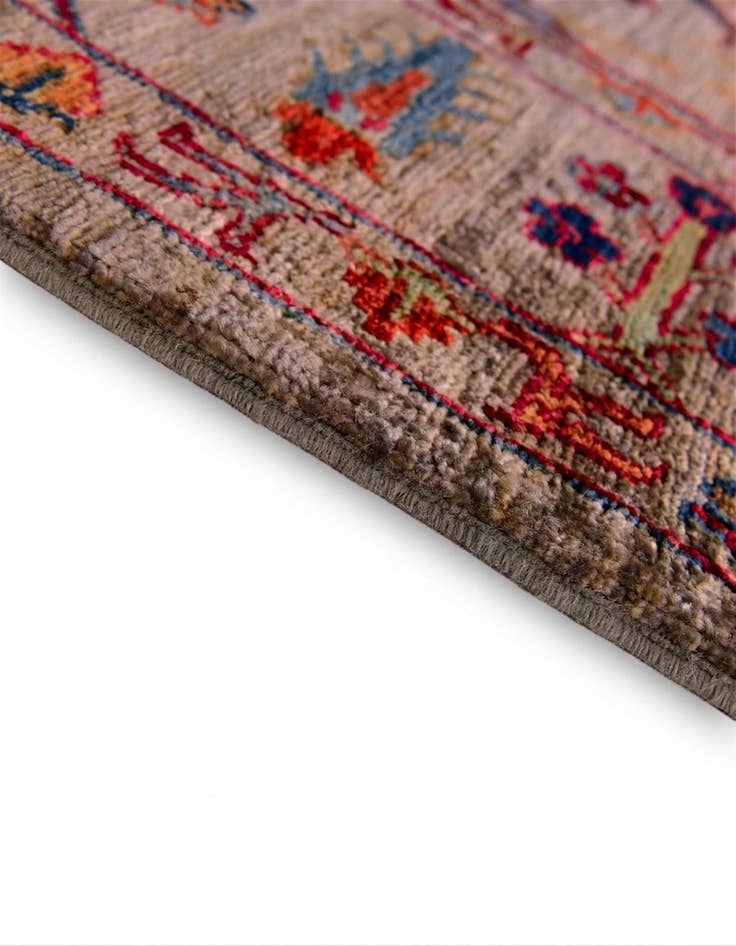 Detail image of 4' 1 x 6' 1 Hand Knotted Ariana Ziegler Rug