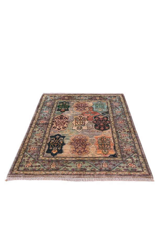 Detail image of 3' 3 x 4' 11 Hand Knotted Ariana Ziegler Rug