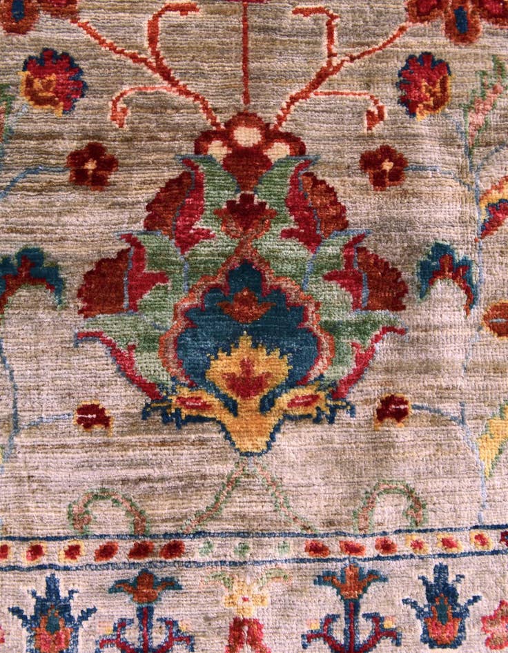 Detail image of 3' 5 x 4' 11 Hand Knotted Ariana Ziegler Rug