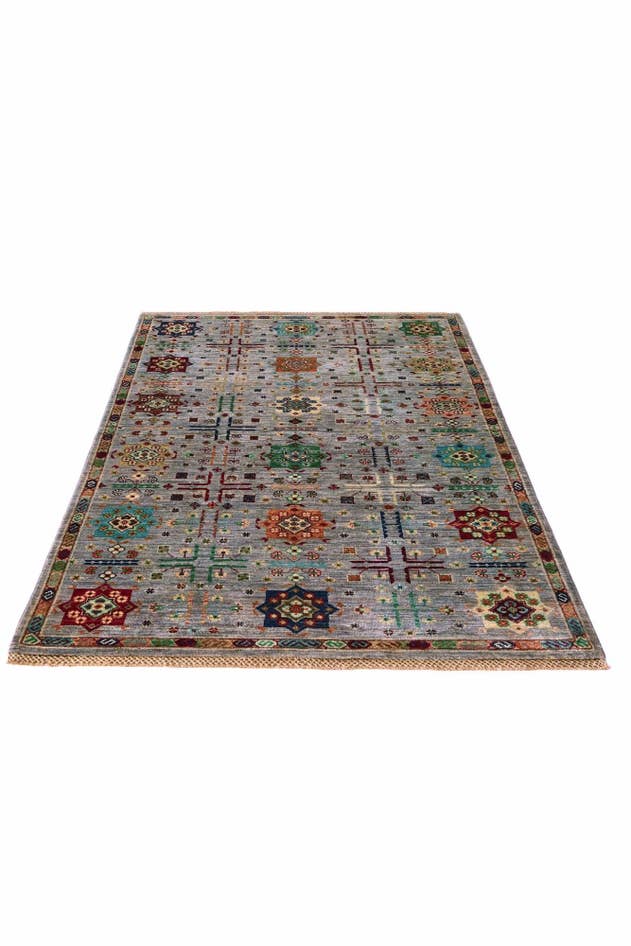 Detail image of 4' x 6' 2 Hand Knotted Ariana Ziegler Rug