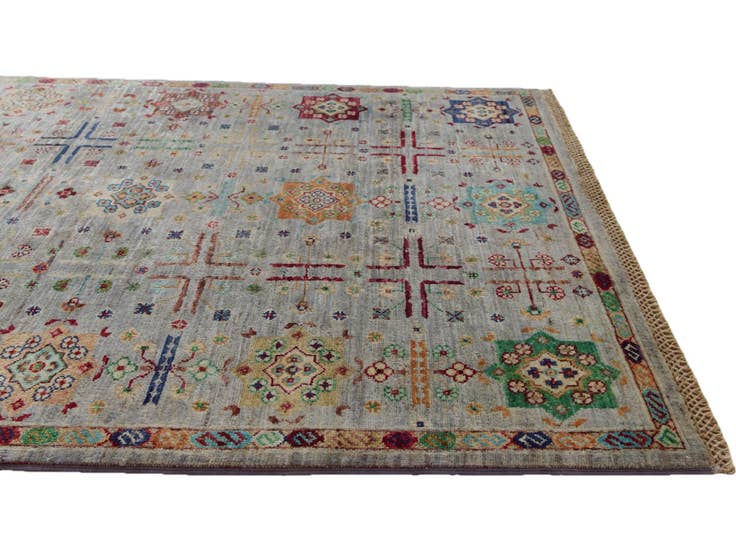 Detail image of 4' x 6' 2 Hand Knotted Ariana Ziegler Rug