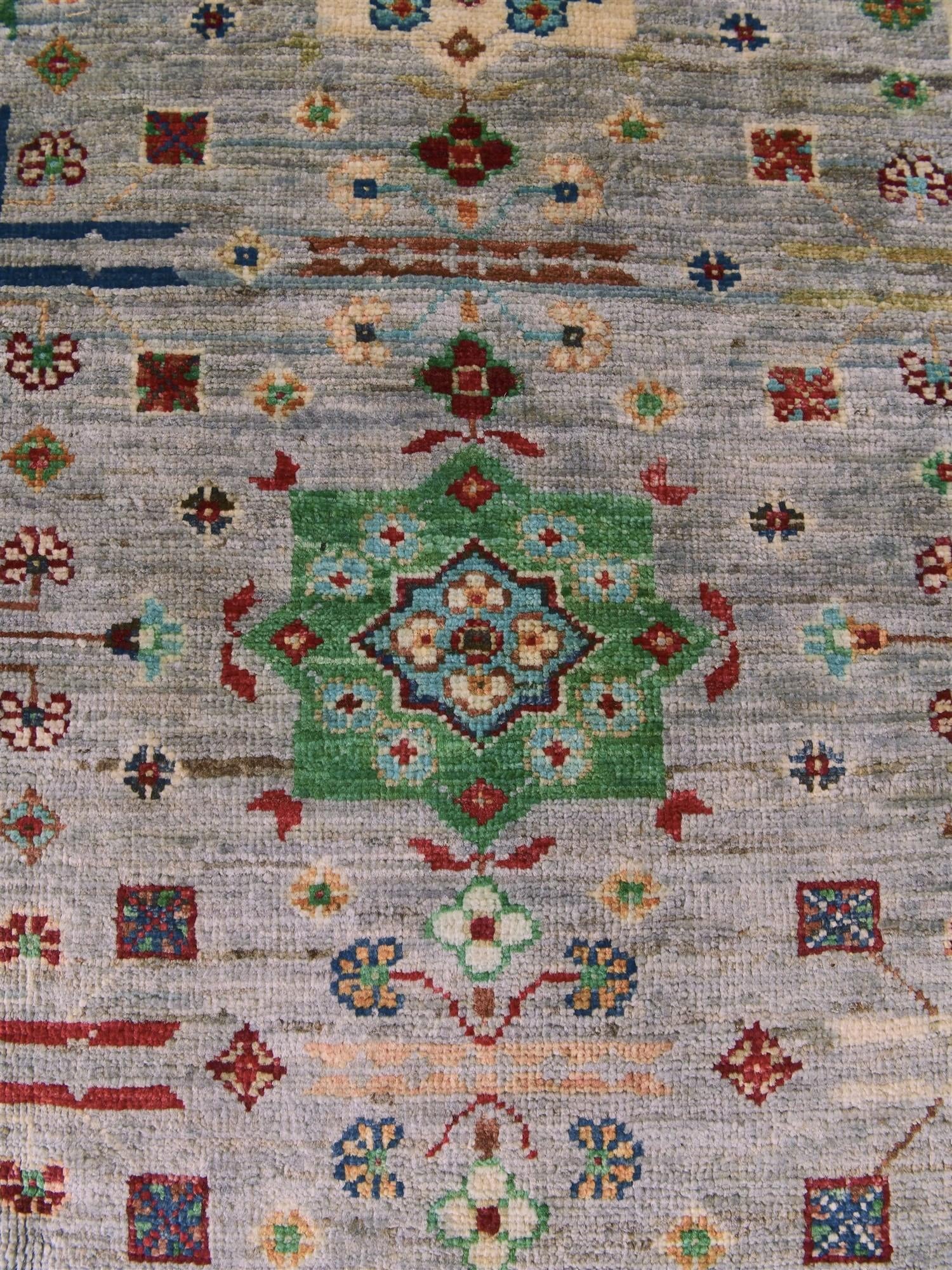 4' x 6' 2 Hand Knotted Ariana Ziegler Rug
