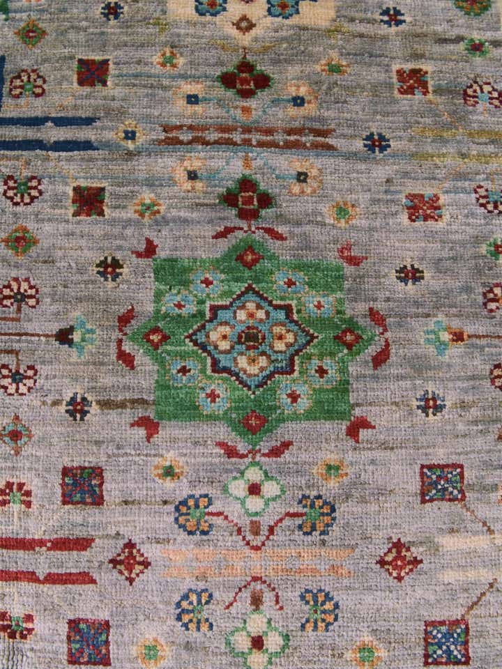 4' x 6' 2 Hand Knotted Ariana Ziegler Rug