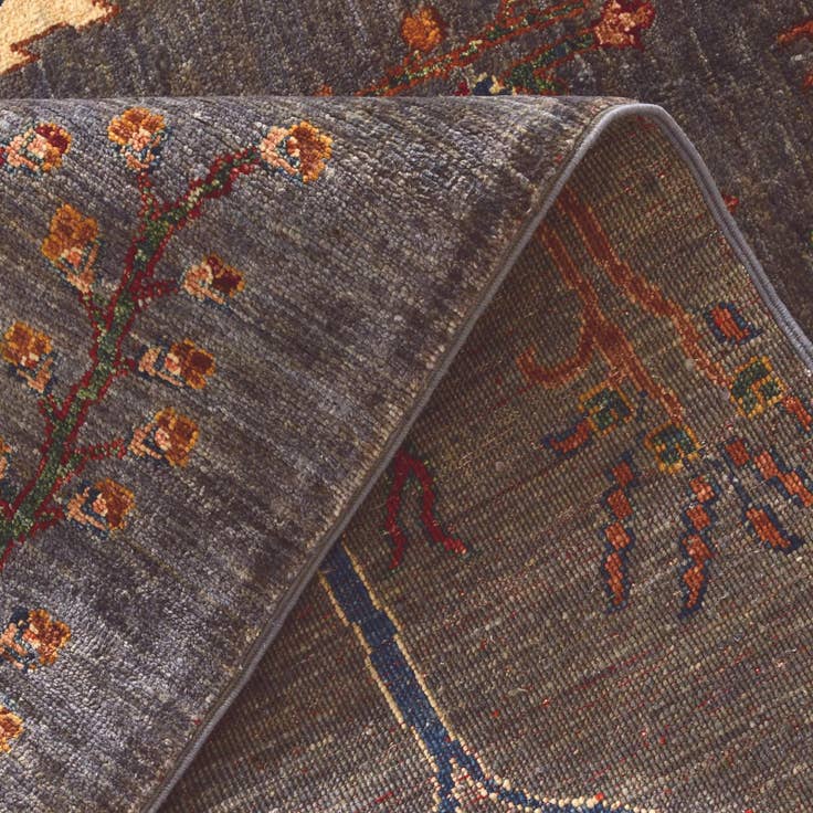 Detail image of 5' 1 x 7' 1 Hand Knotted Ariana Ziegler Rug