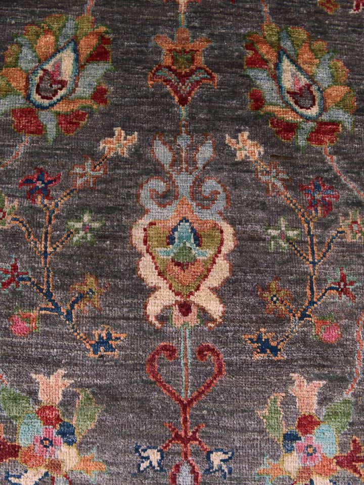 4' x 6' 3 Hand Knotted Ariana Ziegler Rug