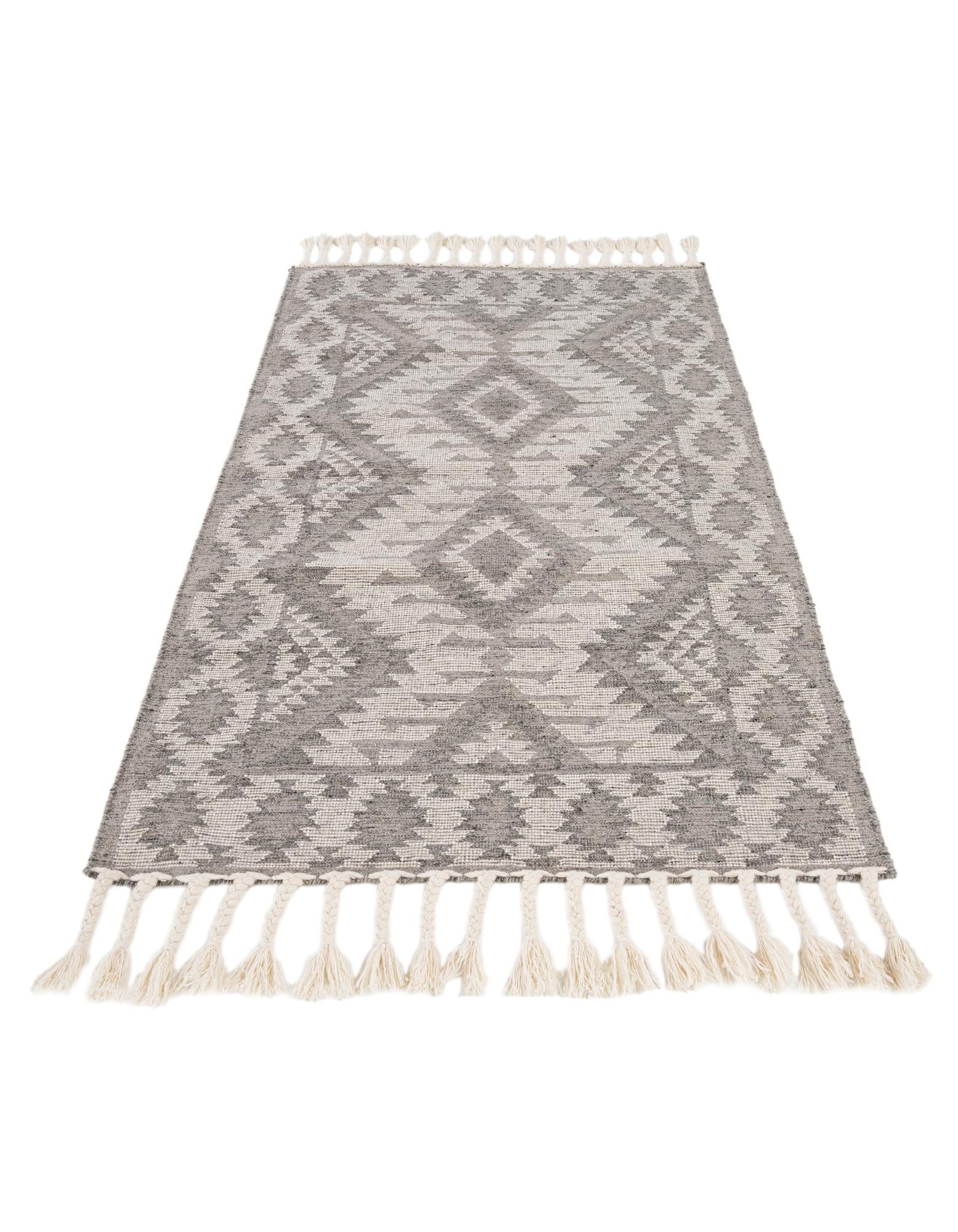 4' x 6' 9 Hand Woven Arizona Wool Rug