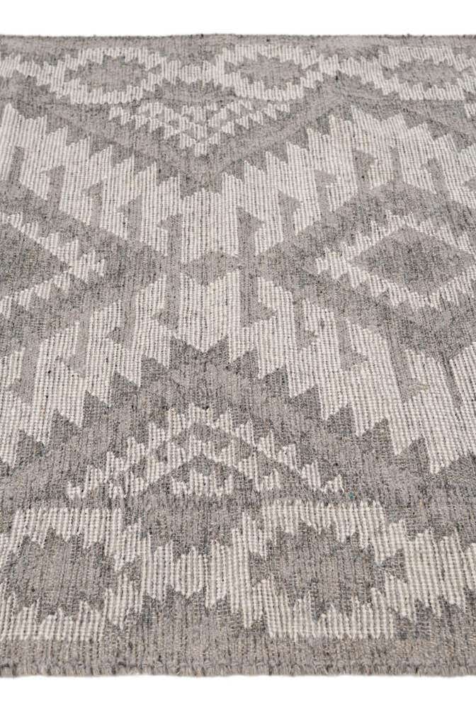4' x 6' 9 Hand Woven Arizona Wool Rug