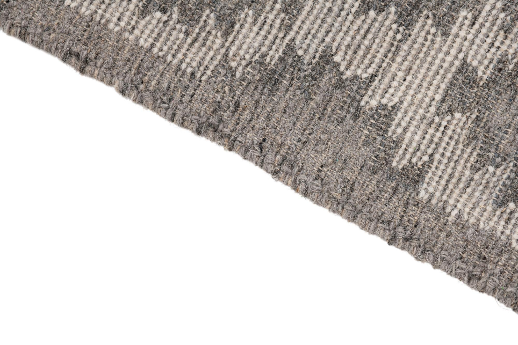 4' x 6' 9 Hand Woven Arizona Wool Rug