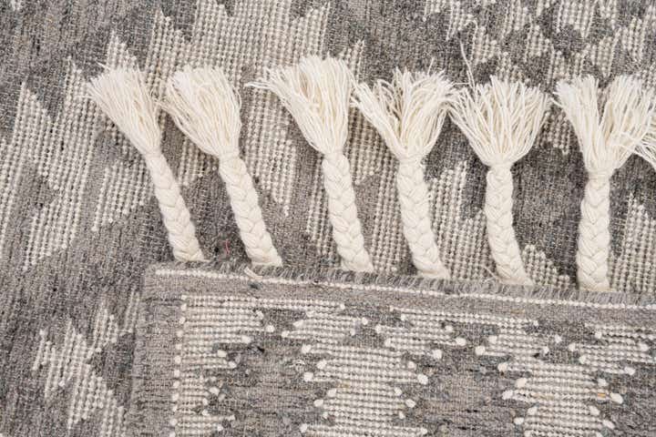 4' x 6' 9 Hand Woven Arizona Wool Rug