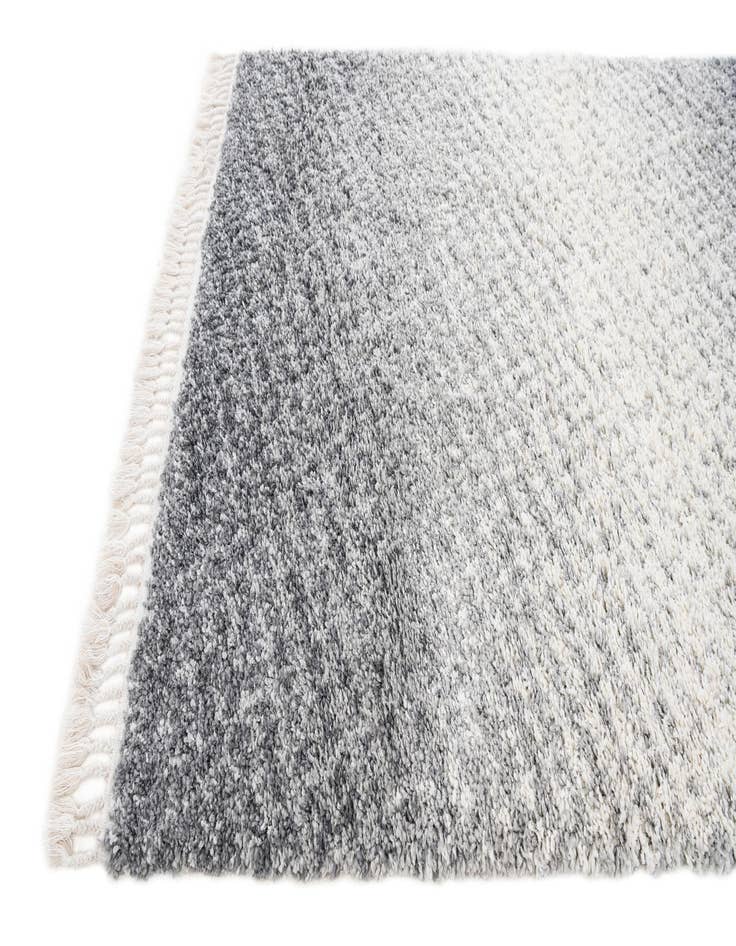 Detail image of 5' 3 x 7' 8 Athena Shag Rug