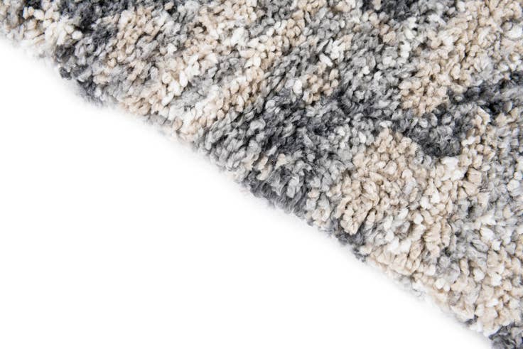 Detail image of 5' 4 x 7' 7 Athena Shag Rug