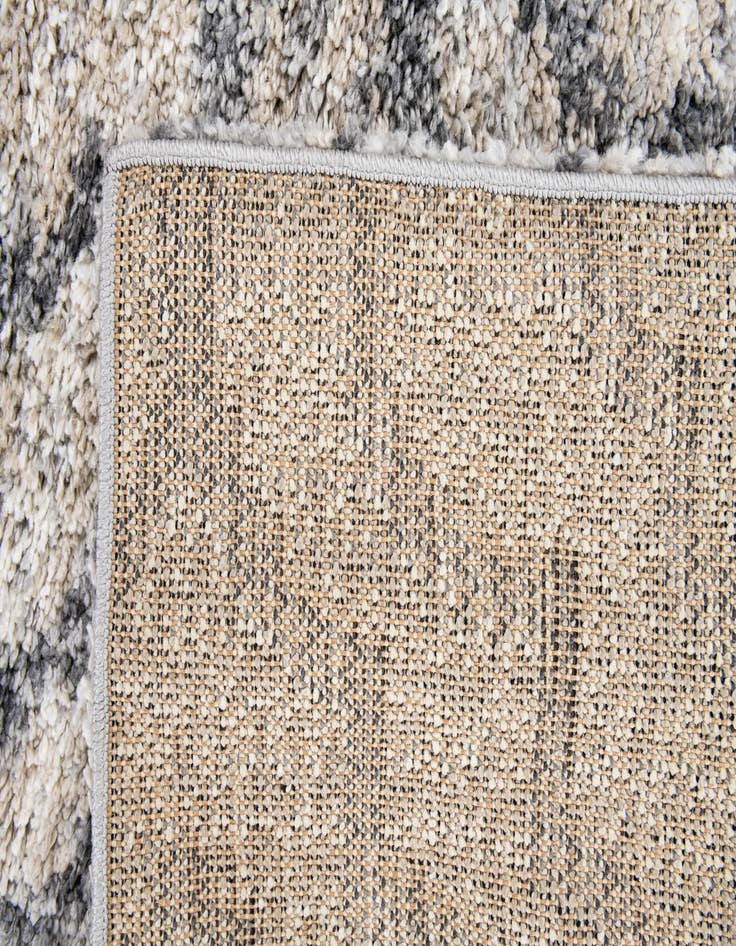 Detail image of 5' 4 x 7' 7 Athena Shag Rug