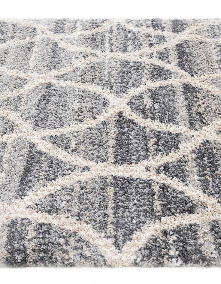 Detail image of 5' 4 x 7' 7 Athena Shag Rug