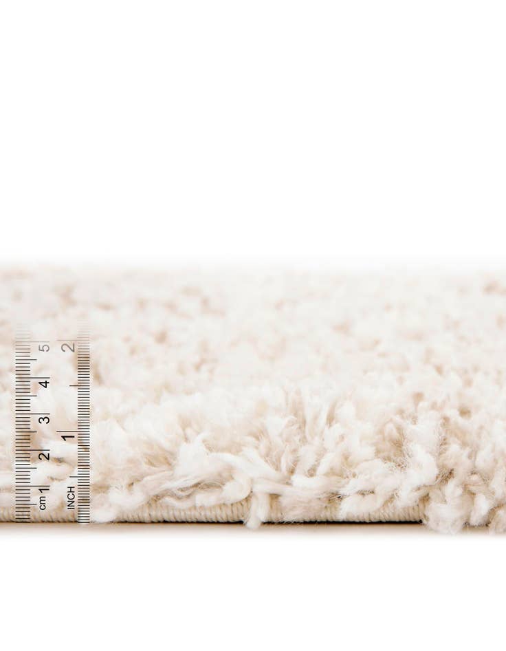 Detail image of 4' x 6' Athena Shag Rug