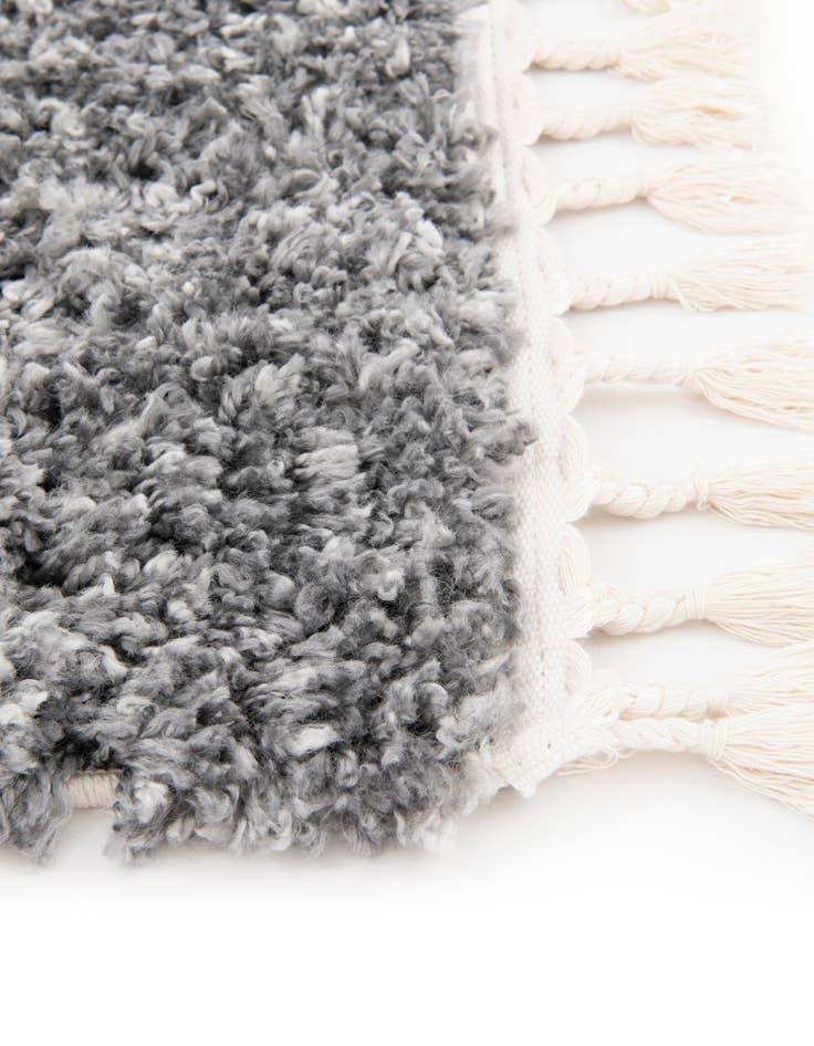 Detail image of 4' x 6' Athena Shag Rug