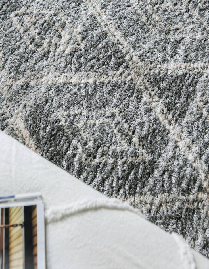 Detail image of 8' 2 x 10' 2 Atlas Rug