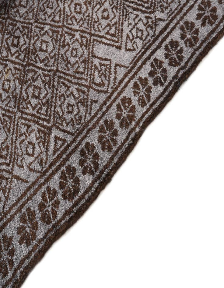 Detail image of 4' 2 x 7' 8  Hand Knotted Balouch Wool Rug