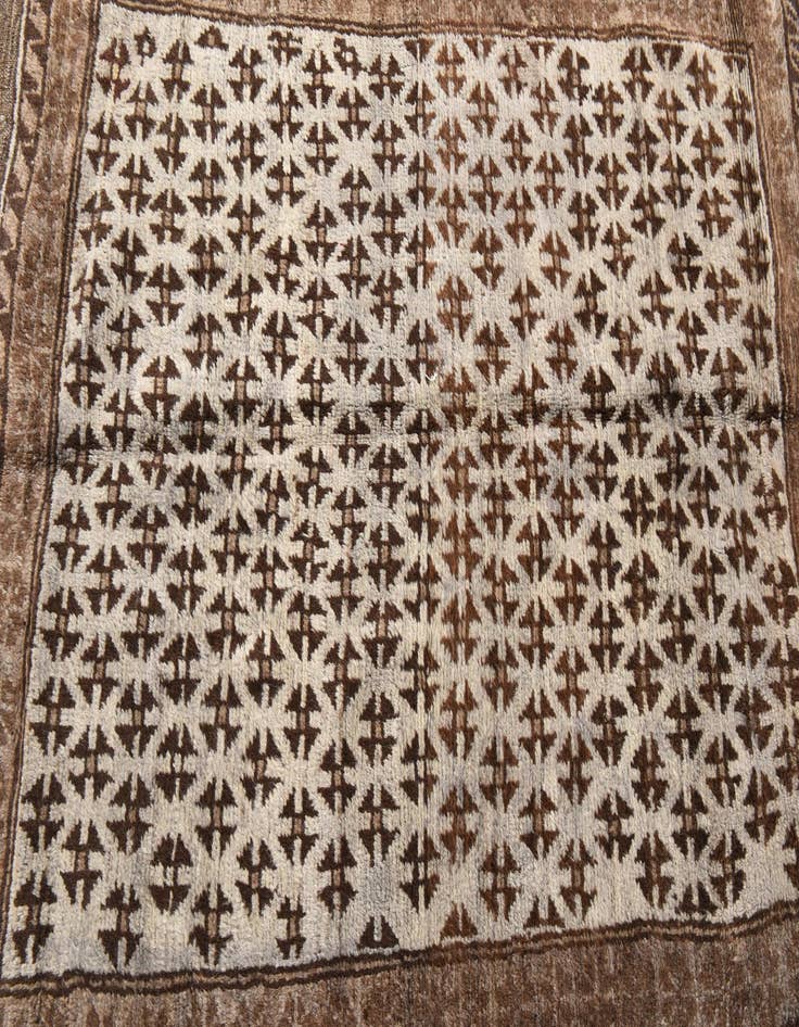 Detail image of 3' 5 x 4' 10  Hand Knotted Balouch Wool Rug