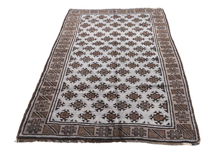 Detail image of 4' 3 x 6' 2 Hand Knotted Balouch Persian Wool Rug