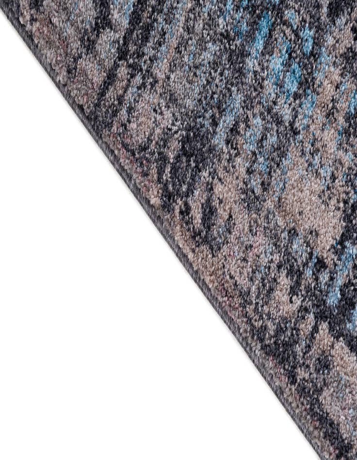 Detail image of 5' 3 x 7' 7 Barcelona Rug