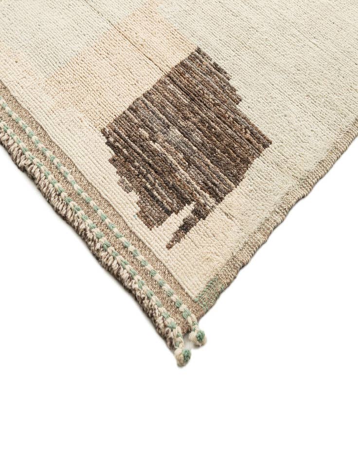 Detail image of 3' 2 x 11' 11 Hand Knotted Beni Marok Rug